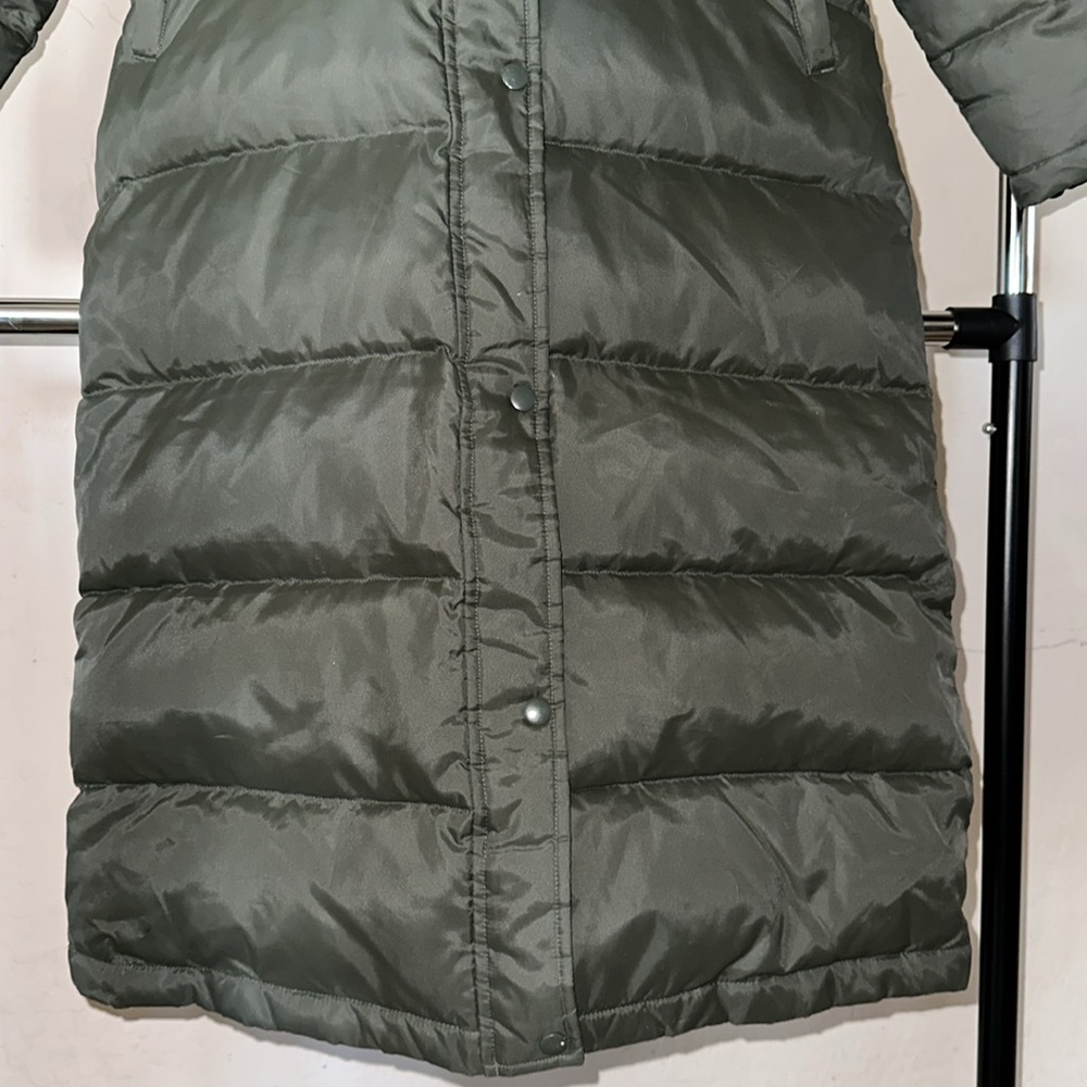 UFS Inc. Peanuts Snoopy *RARE* Women’s Embroidered Down Puffer Coat - Picture 5 of 16